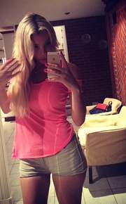 Superbe Blonde Occasionnelle